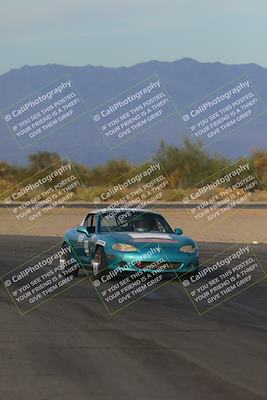 media/Dec-02-2023-Speed Ventures (Sat) [[b82c9ebe82]]/2-Race Group/Race (Sprint 2)/